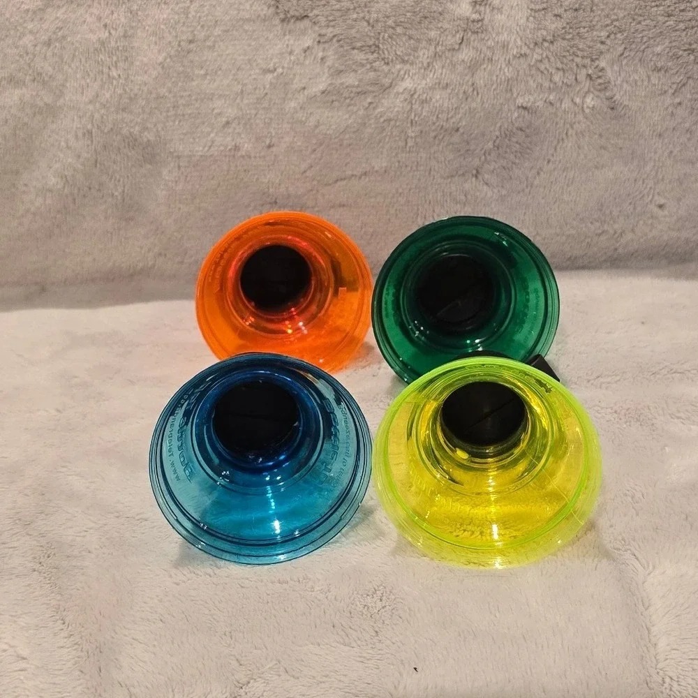 Bottle Top Soda Can Converters Set of 4 Resealable Flip Top Lids Multi-Color